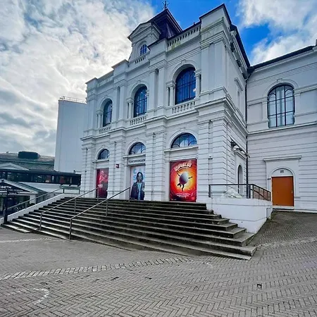 4 By Sidd * ستافانجر