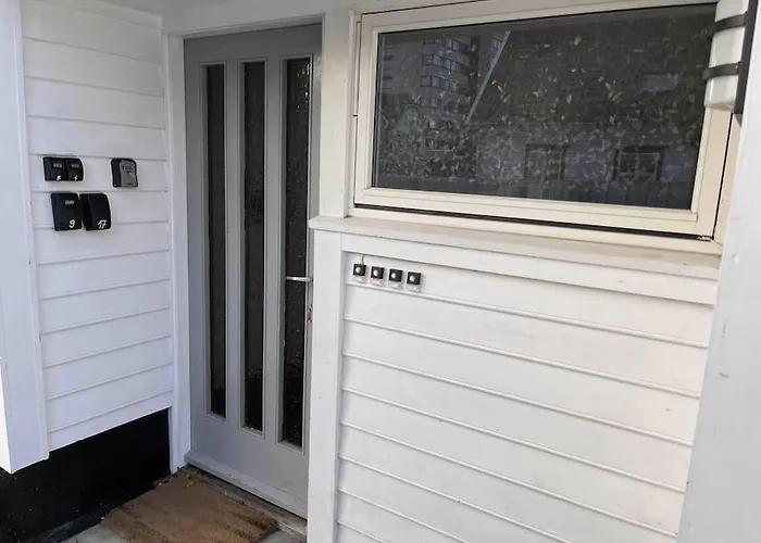 아파트 4 By Sidd *